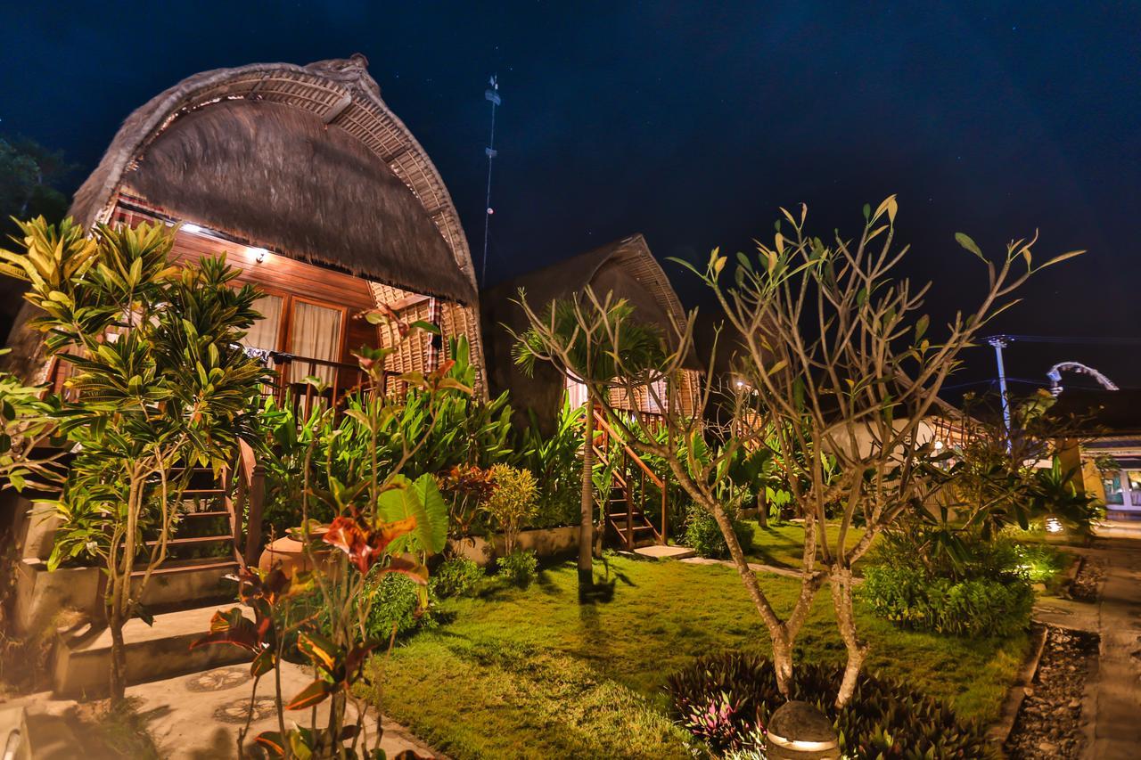 ซันเซทคอยน์ เลมบงแกน คอทเทจแอนด์สปา Hotel นูซาเลมโบงัน ภายนอก รูปภาพ