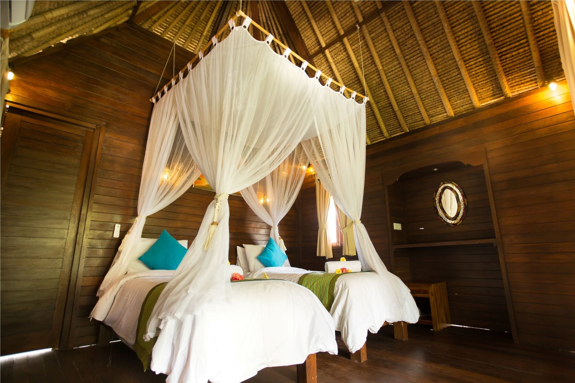 ซันเซทคอยน์ เลมบงแกน คอทเทจแอนด์สปา Hotel นูซาเลมโบงัน ภายนอก รูปภาพ